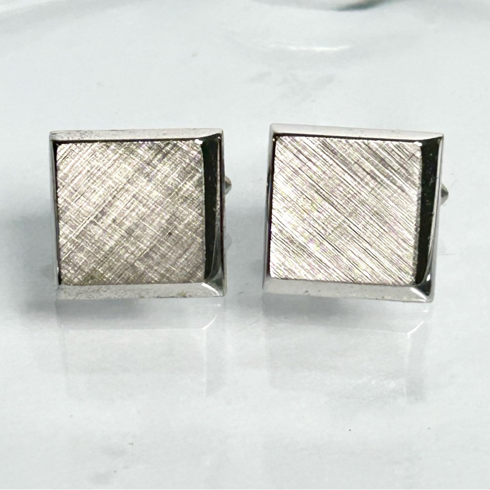 Swank Vintage Cufflinks C 60s 70s Brushed Silver Metal Beveled Square Signed